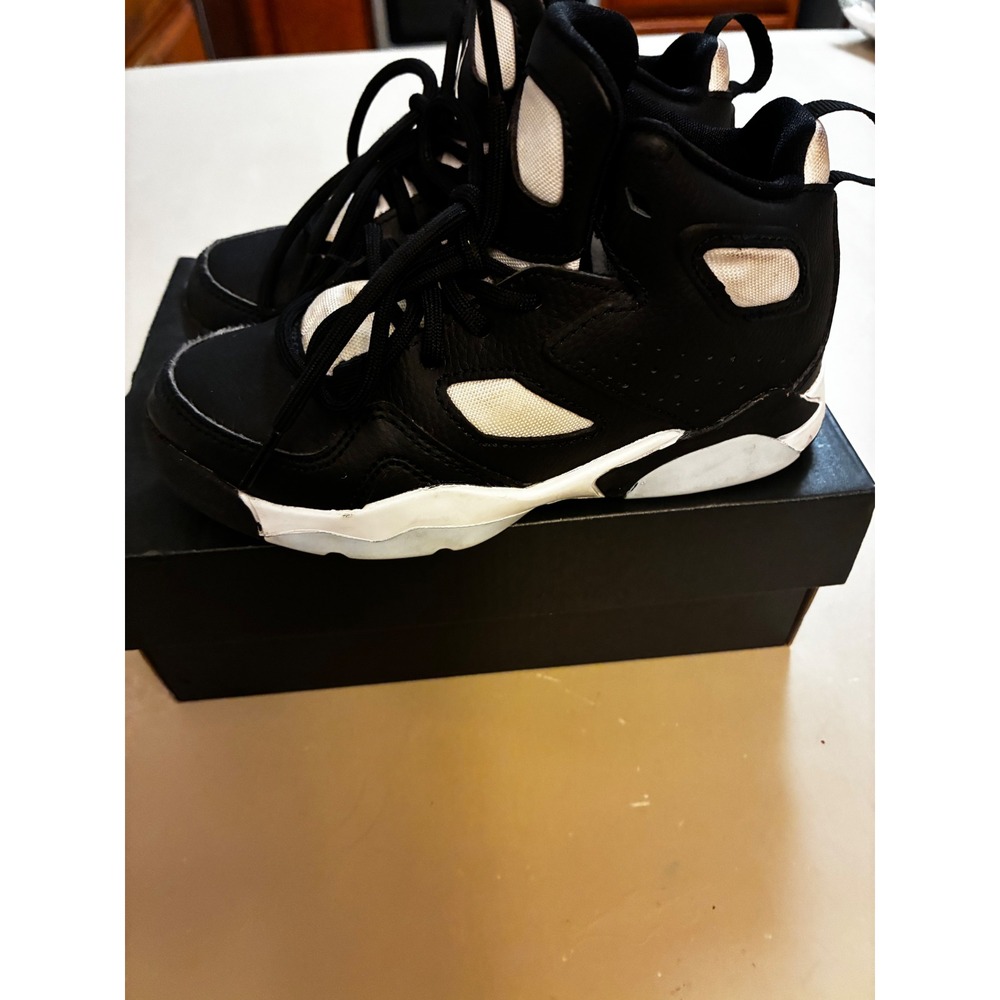 Jordan Jumpman MVP Kids Black White High Top Sneakers DZ5577-001 Size 11C